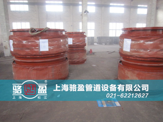 香港港島銅鑼灣非金屬<a href=http://www.metrotv.cn target=_blank class=infotextkey>補(bǔ)償器</a>日常備貨圖 /></p>東部屬東區(qū)，名字取自香港島區(qū)中心的一個(gè)像銅鑼的海灣，而銅鑼灣避風(fēng)塘則在正中。銅鑼灣位于香港島的中心北岸之西，是香港的主要商業(yè)及娛樂場(chǎng)所集中地。區(qū)內(nèi)有多家大型百貨公司及大型商場(chǎng)，包括崇光百貨、利舞臺(tái)廣場(chǎng)、時(shí)代廣場(chǎng)及世貿(mào)中心。銅鑼灣購(gòu)物區(qū)亦是全世界租金第二貴的地段，僅次于美國(guó)紐約的第五大道。2013年銅鑼灣成為尖沙咀以外重要的旅游區(qū)。所指的的銅鑼灣位于灣仔以東，北角以西，橫跨灣仔區(qū)及東區(qū)：東至清風(fēng)街天橋，西至堅(jiān)拿道天橋（鵝頸橋）。其中香港海底隧道、維多利亞公園、港鐵天后站、怡和午炮、皇仁書院及香港中央圖書館等則位于銅鑼灣東區(qū)部分（天后或銅鑼灣尾段）。<br />香港港島銅鑼灣非<a href=http://www.metrotv.cn target=_blank class=infotextkey>金屬補(bǔ)償器</a>規(guī)格<h4>補(bǔ)償器技術(shù)參數(shù)展示</h4>
<table cellspacing=